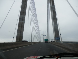 "Nekonečný" most přes deltu řeky Paraná u Rosária