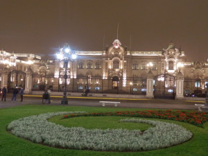 Prezidentský palác na Plaza de Armas, Lima