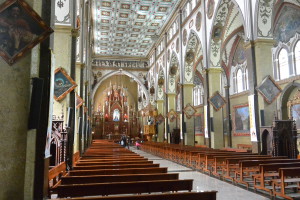 Basilika Nuestra Seňora del Rosario v Báňos